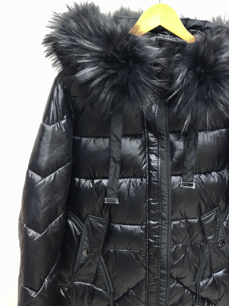 Пуховик женский с капюшоном (куртка) Franco Vello