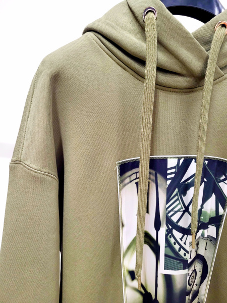 Платье с капюшоном Solo by Endea