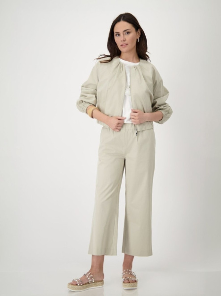 Куртка (ветровка) Monari женская